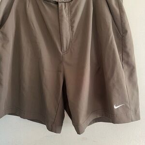 Nike Men's Athletic Shorts in Brown Dry Fit Golf